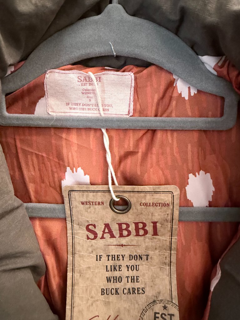 Sabbi Darlin Western Puffer Jacket - Nwt, Size Oversized Small — image 4 of 4